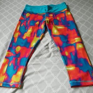 FLASH SALE!! Gently Used Zumba Fitness Tie Dye Capri Size S
